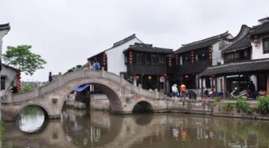 了解装修房子请装修公司和自己找工人哪个更好些的知识星球,开启智慧之旅