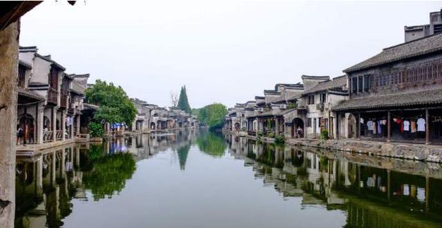手机上怎样交养老保险游戏画面